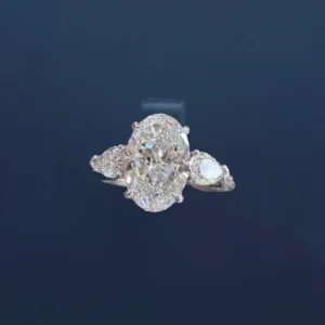 PT950 Cultured Diamond 3 Carat 3 Lives Stone Women's Ring