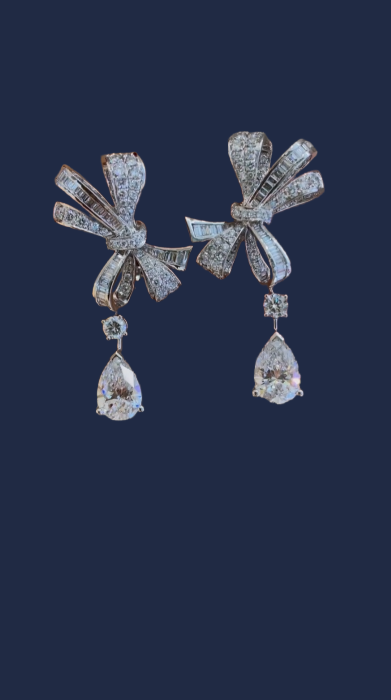 Bow-Knot Graf Ear Studs